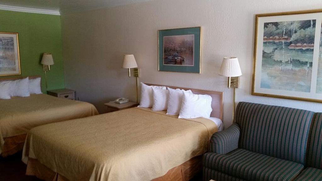 Kelseyville Motel Extérieur photo