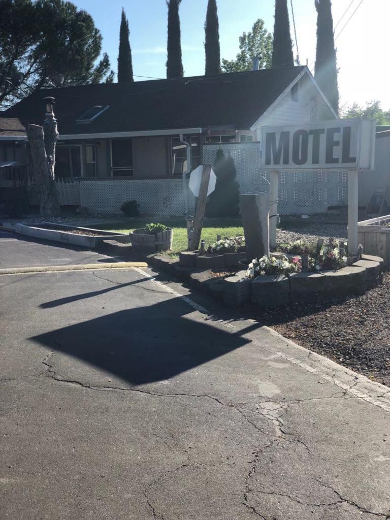 Kelseyville Motel Extérieur photo